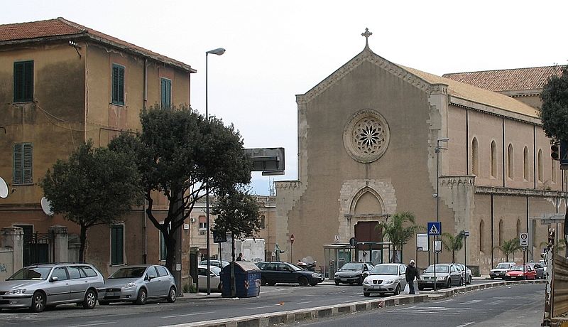 Старинный собор в итальянском городе Мессина