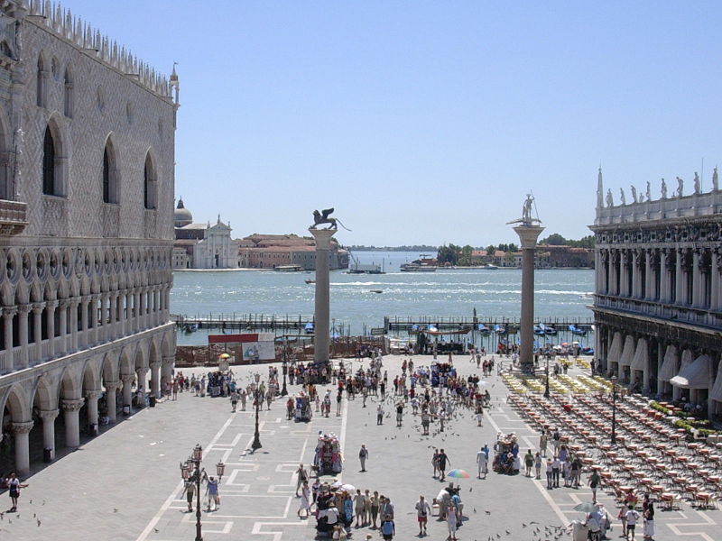 Площадь Сан-Марко в городе Венеция