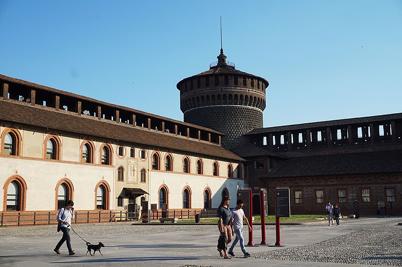 Красивое фото замка Сфорца в Милане
