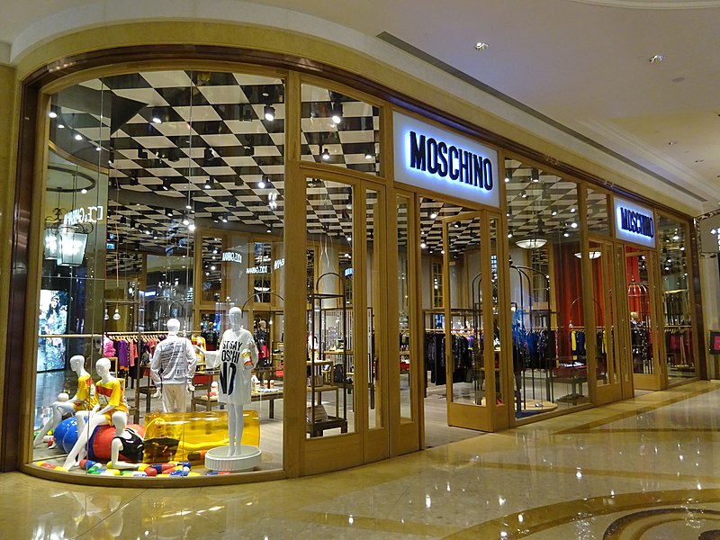 Магазины Moschino в Италии