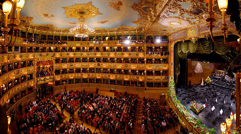 Оперный театр Фениче в Венеции