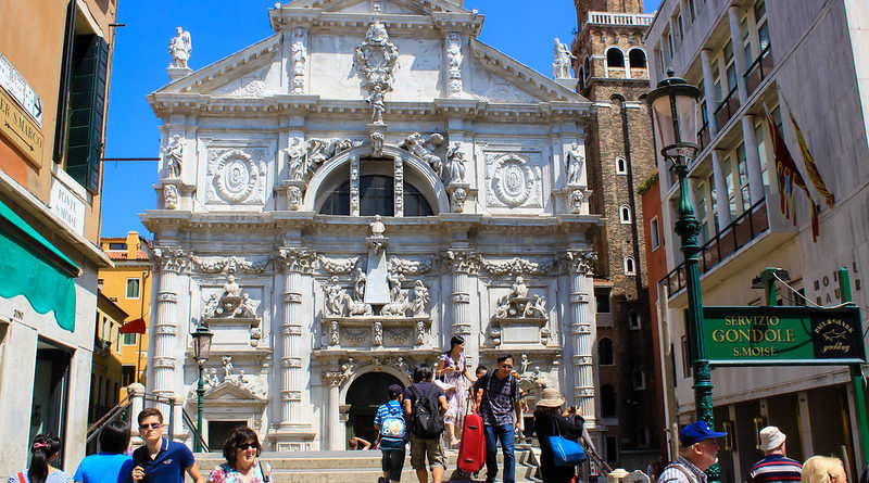 Церковь Сан-Моизе в Венеции