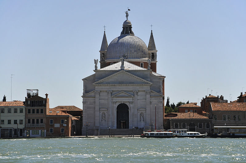 Церковь Иль-Реденторе в городе Венеция