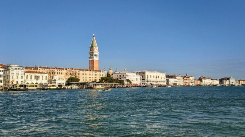 Красивый вид на Венецианскую лагуну