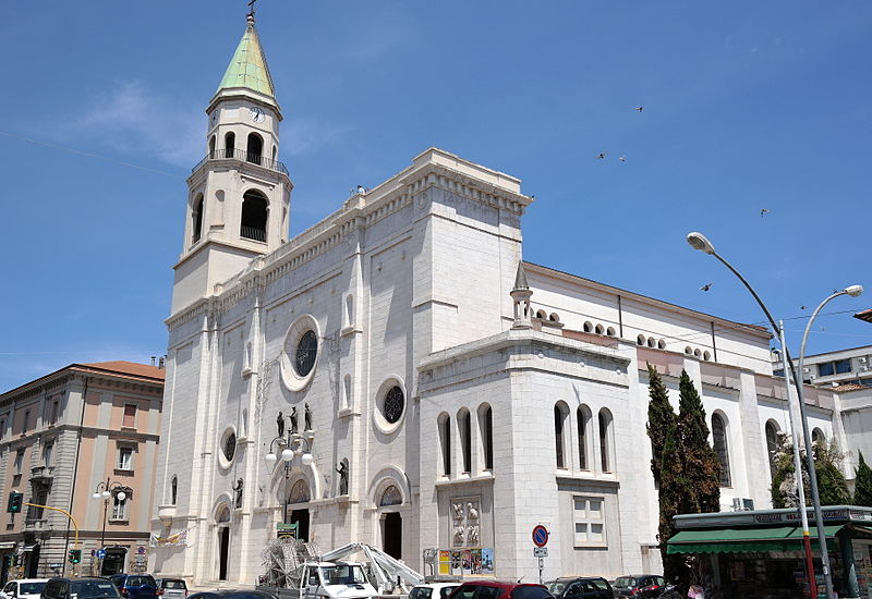 Кафедральный собор San Cetteo в итальянском городе Пескара