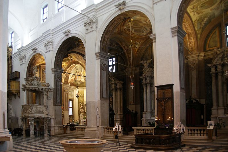 Кафедральный собор в городе Удине в Италии