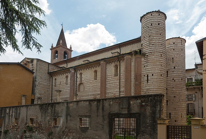 Церковь San Lorenzo в Вероне