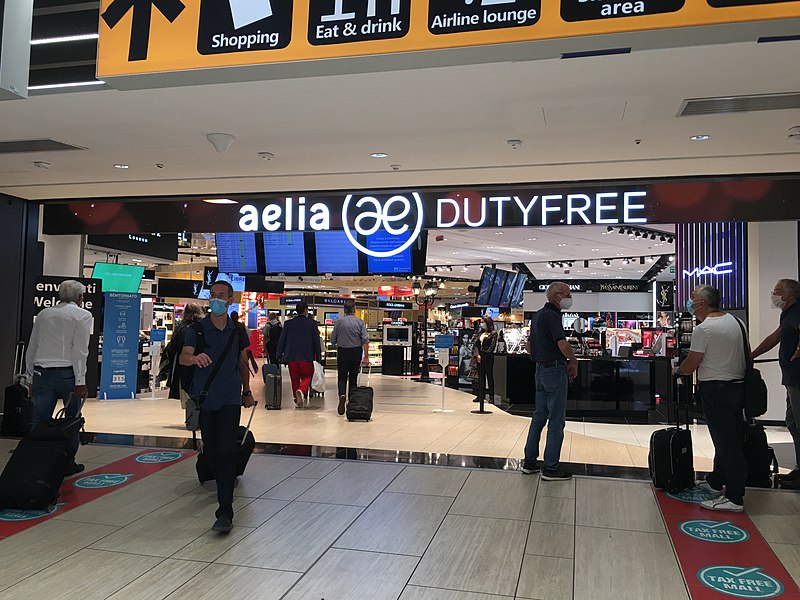 Магазин Duty Free в аэропорту Фьюмичино