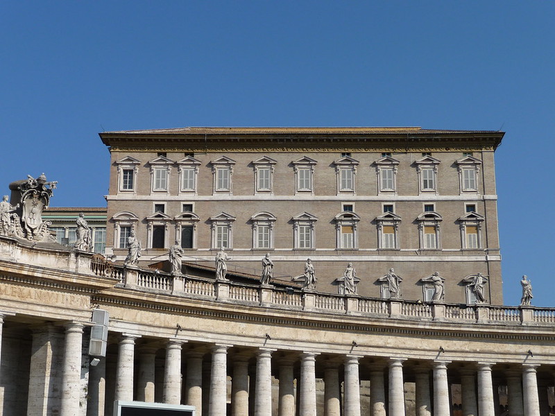 Фасад Апостольского дворца в Ватикане