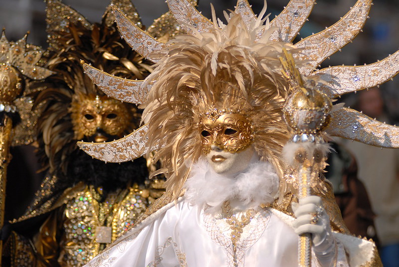Знаменитый карнавал в Венеции
