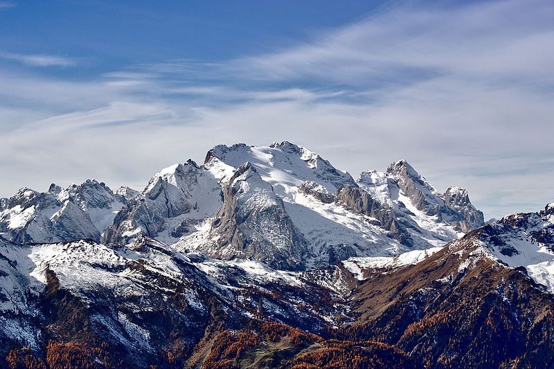 Вершина Мармолада в Доломитовых Альпах