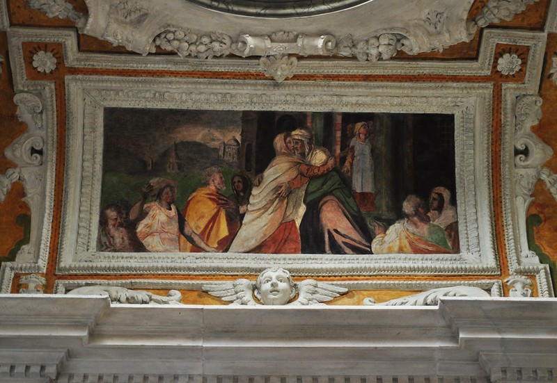 Фрески в церкви Сан-Доменико-Маджоре в Неаполе