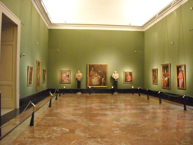 Картины в музее Каподимонте в Неаполе