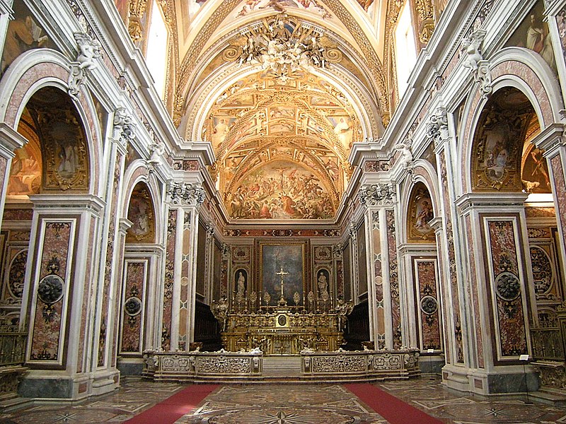 Алтарь в монастыре Чертоза-ди-Сан-Мартино в Неаполе