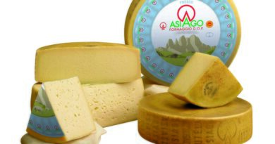 Итальянский сыр Азиаго
